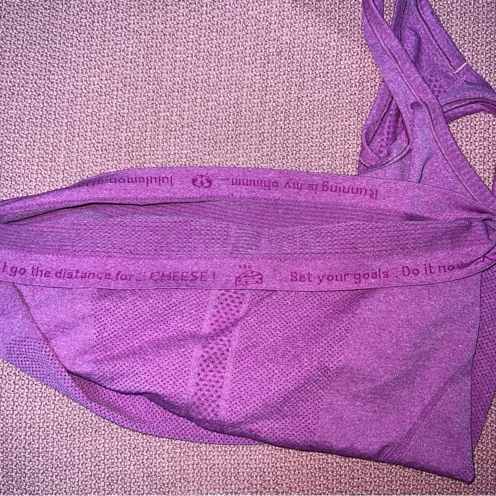 Lululemon Dark Purple Swiftly Tech Racerback size 8 - Picture 5 of 5